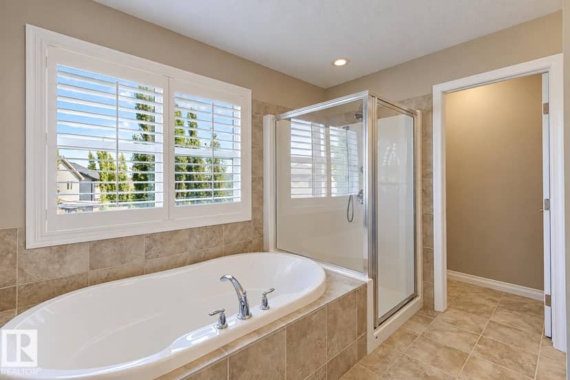 3244 Abbott Cr SW — photo 32 of 40