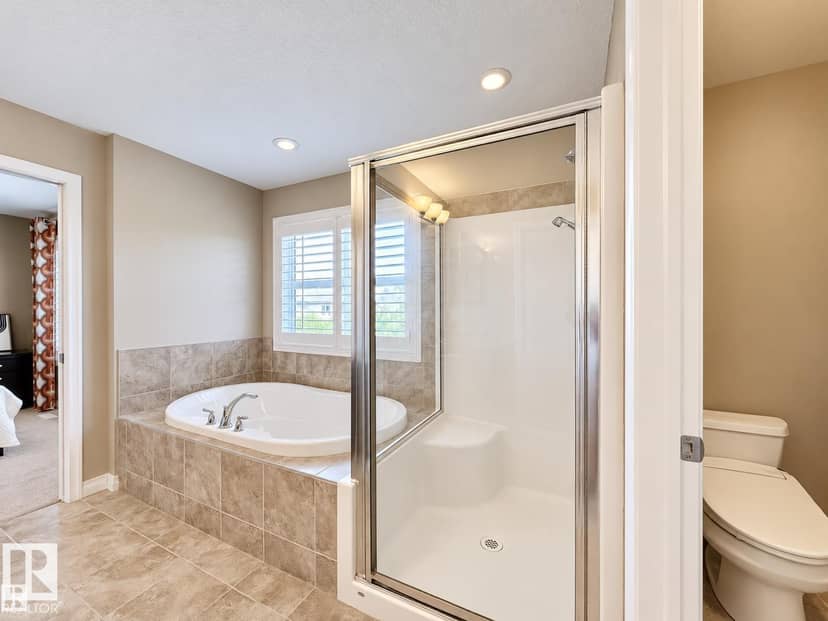 3244 Abbott Cr SW — photo 33 of 40