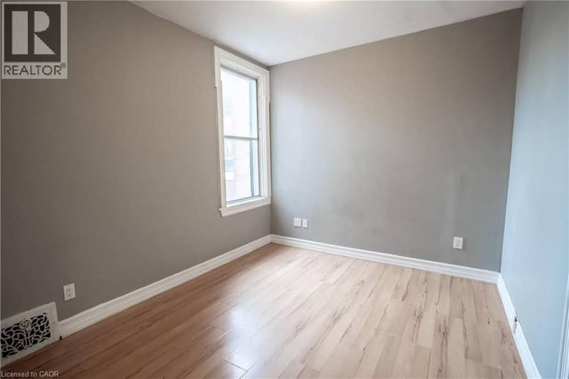 127 EAST Avenue S — photo 15 of 36