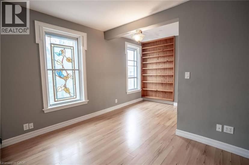 127 EAST Avenue S — photo 16 of 36
