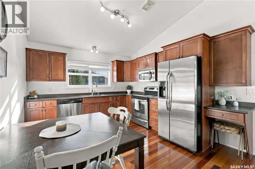 110 410 Stensrud ROAD — photo 15 of 27