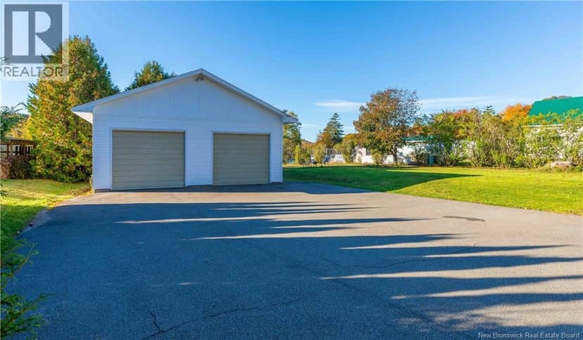 3808 Loch Lomond Road — photo 38 of 40