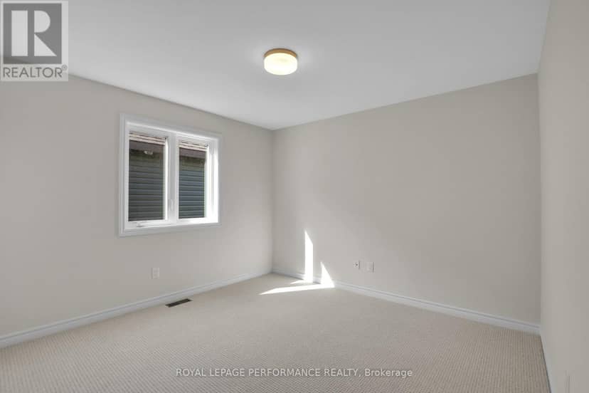 550 Paakanaak Avenue — photo 28 of 38