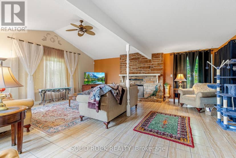 10106 Dixie Road E — photo 19 of 40