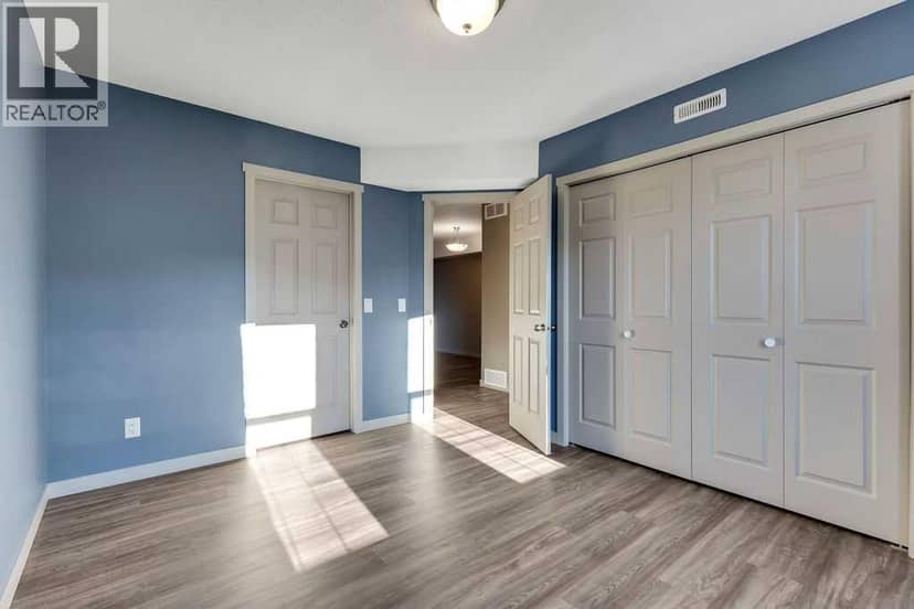 423, 103 Strathaven Drive — photo 19 of 30