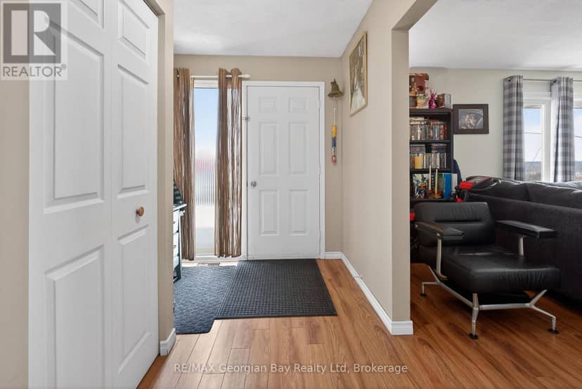 480 Broderick Street, Tay, photo 2