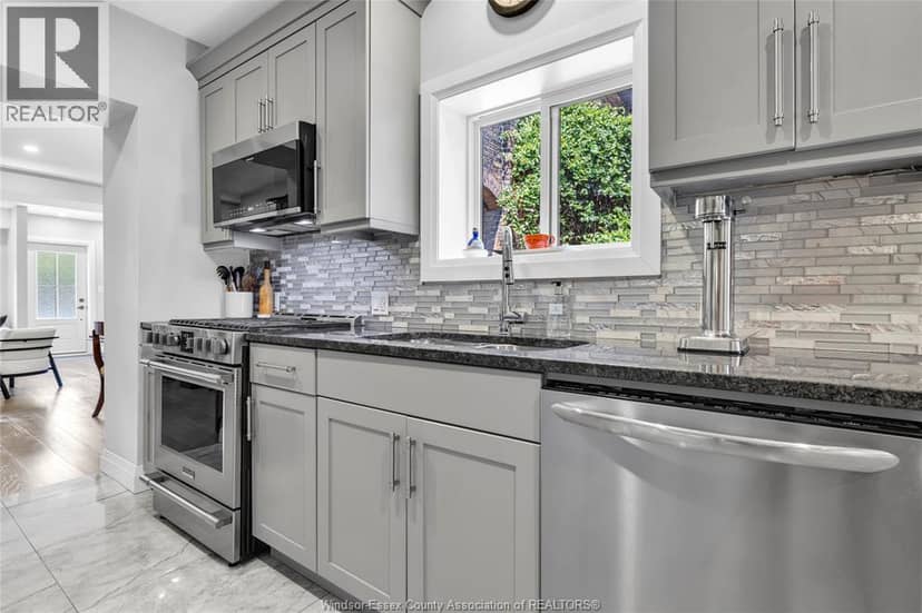 864 Monmouth ROAD — photo 15 of 38