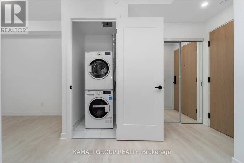 2713 - 5 Defries Street — photo 19 of 26