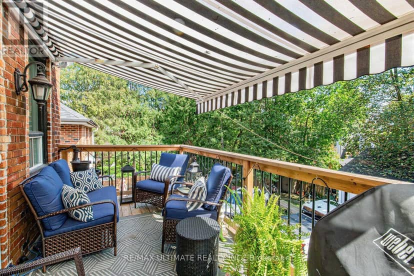 185 Castlefield Avenue — photo 15 of 40
