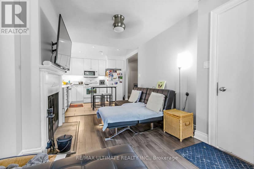185 Castlefield Avenue — photo 26 of 40