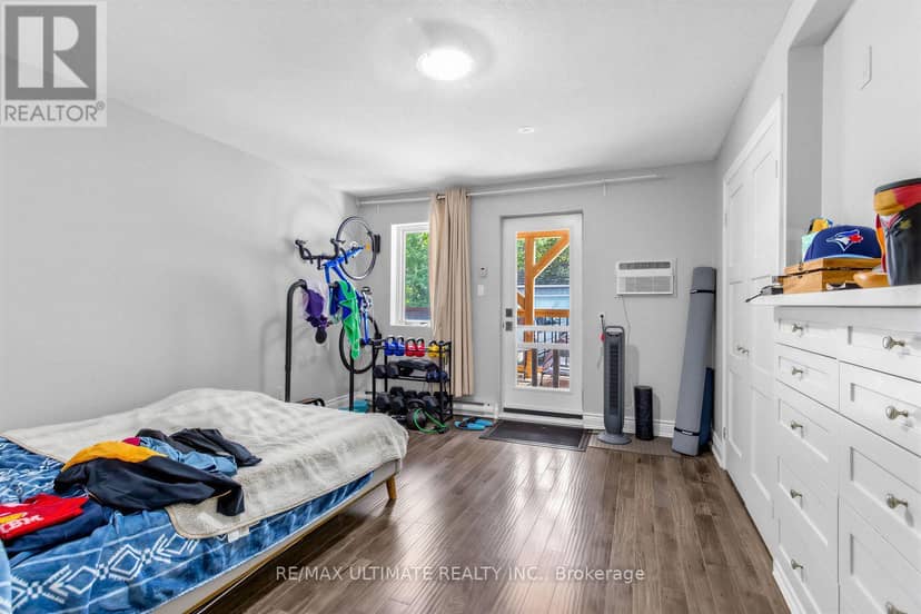 185 Castlefield Avenue — photo 32 of 40