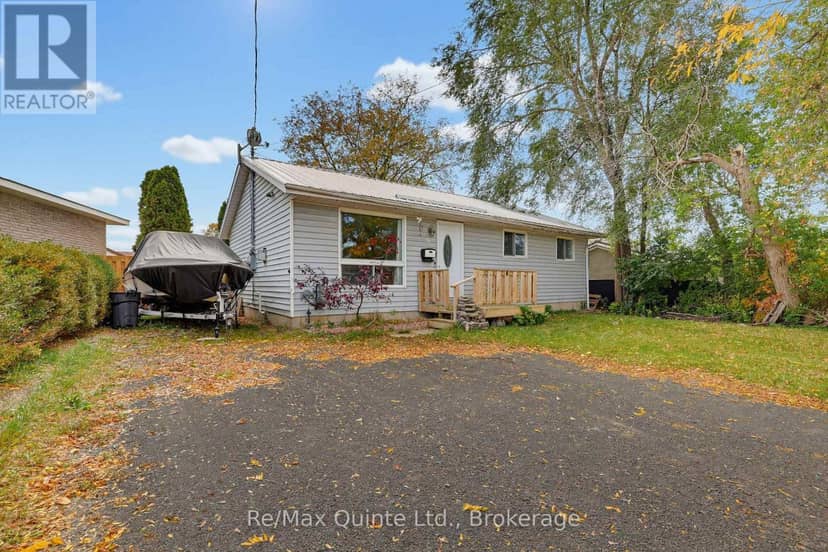 9 McFarland Drive, Belleville, photo 4