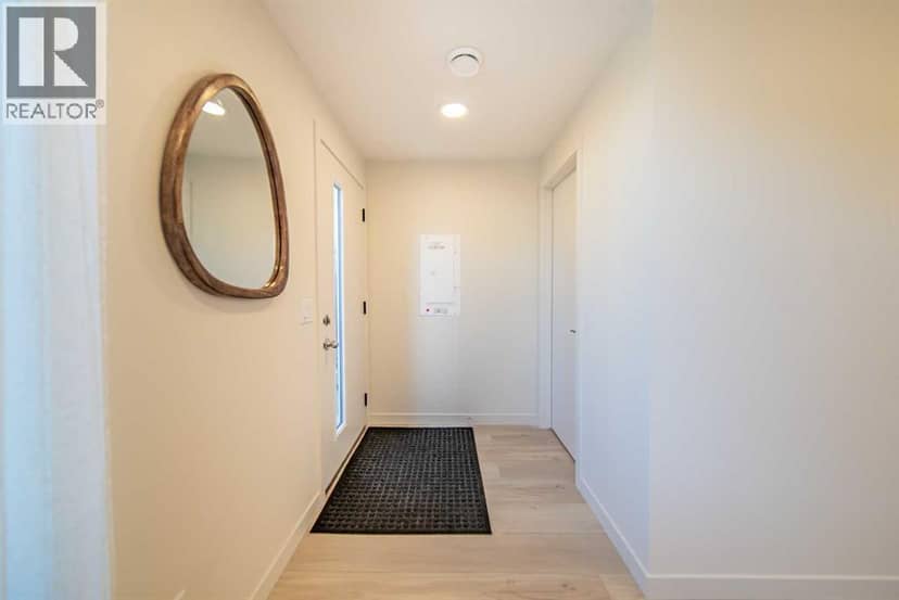 702B, 164 Arbour Lake Court NW, Calgary, photo 2