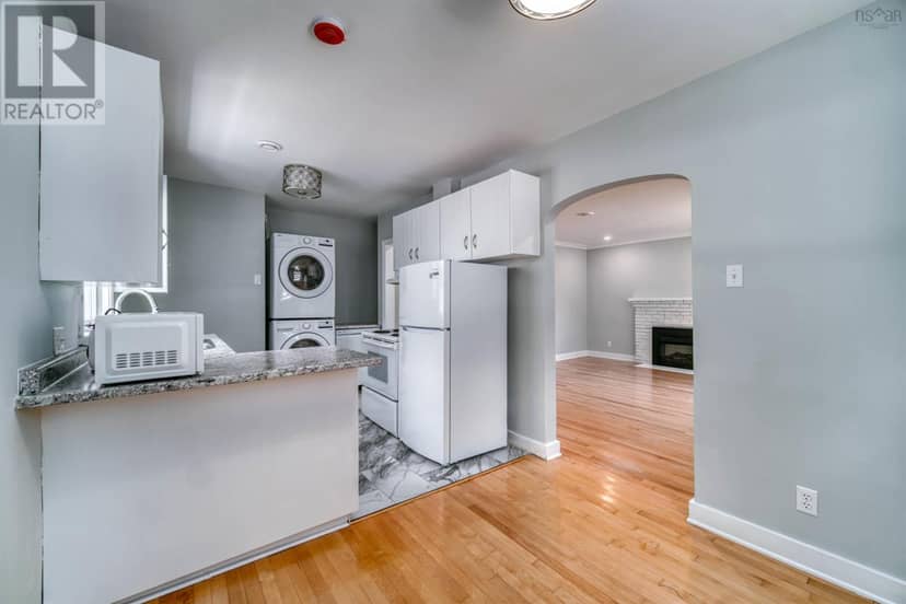3306 Ashburn Avenue — photo 20 of 40