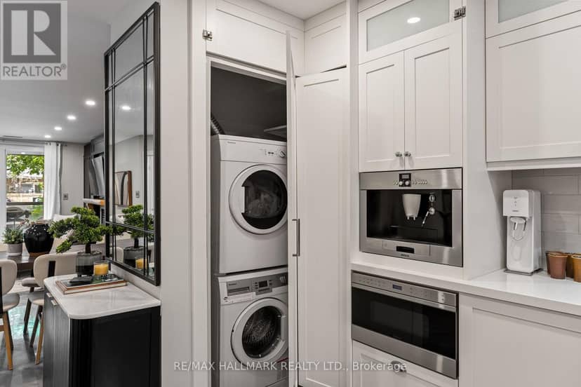201 - 2365 Queen Street E — photo 12 of 33