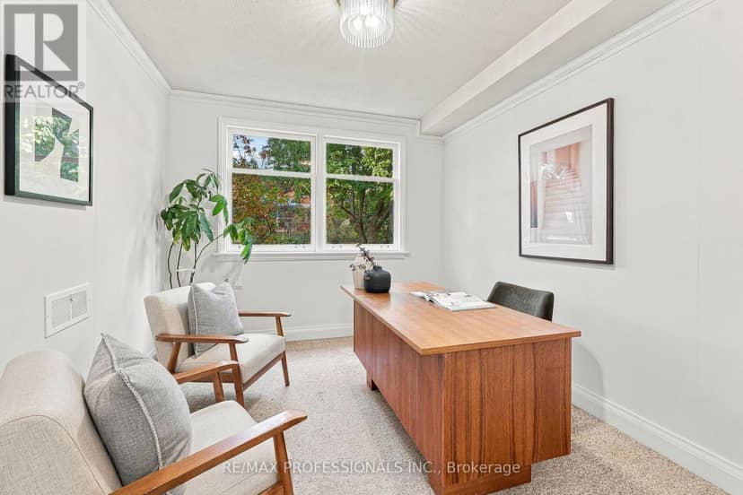 8 Northolt Court — photo 30 of 40