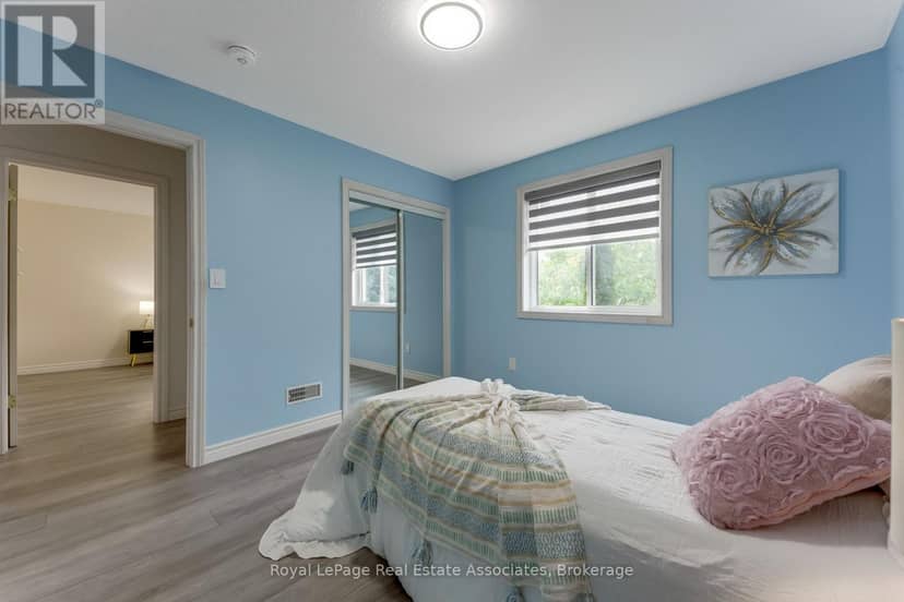 406 Sandy Cove Crescent — photo 16 of 37
