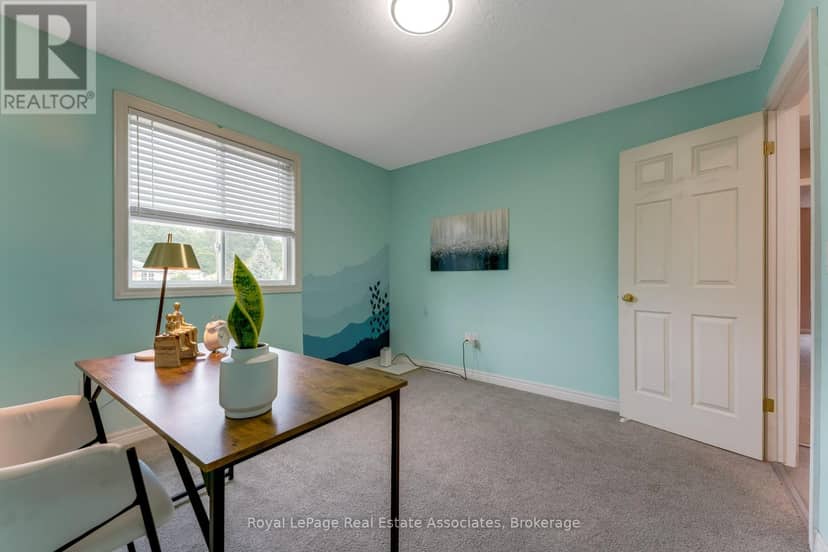 406 Sandy Cove Crescent — photo 23 of 37