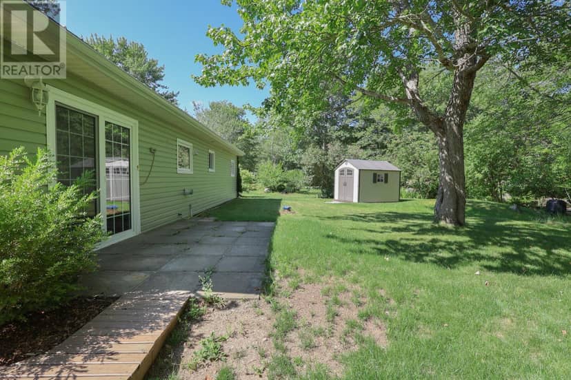 21 Lakeview Road — photo 31 of 40