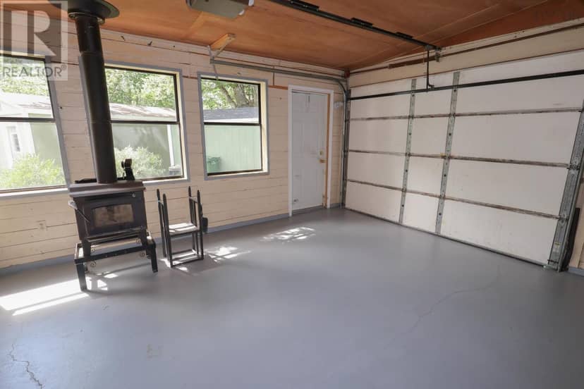 21 Lakeview Road — photo 31 of 40