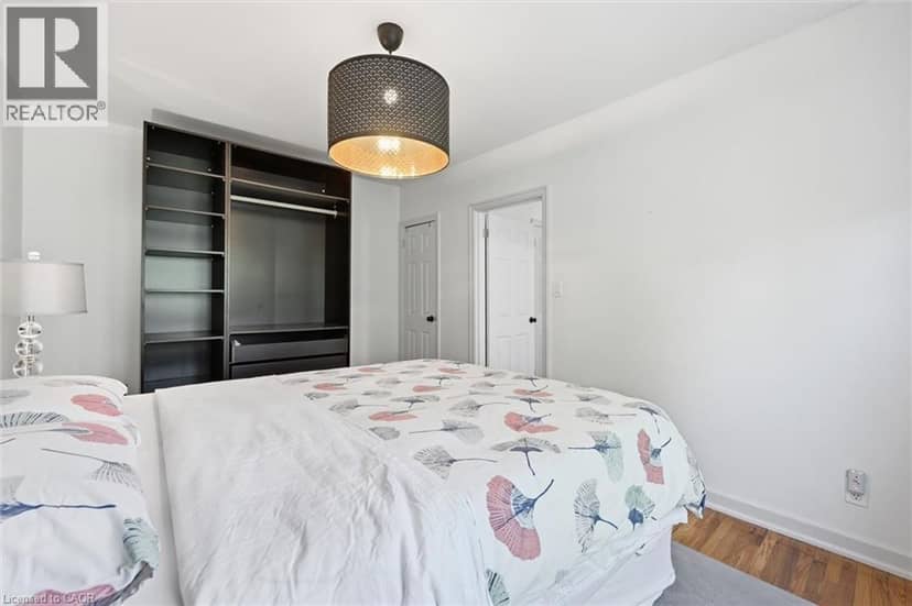 137 EMERALD Street S Unit# 28 — photo 13 of 22