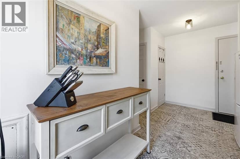 137 EMERALD Street S Unit# 28, Hamilton, photo 5