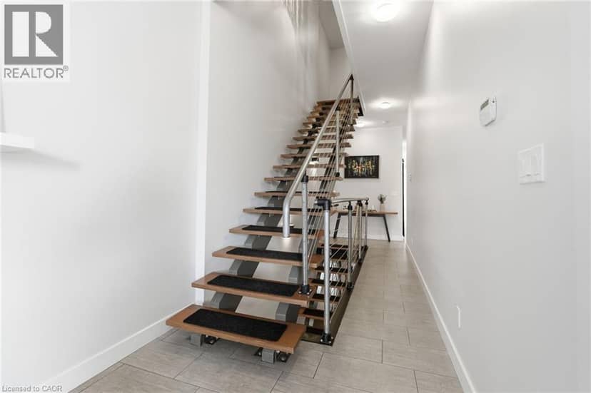 414 JOHN Street — photo 19 of 40