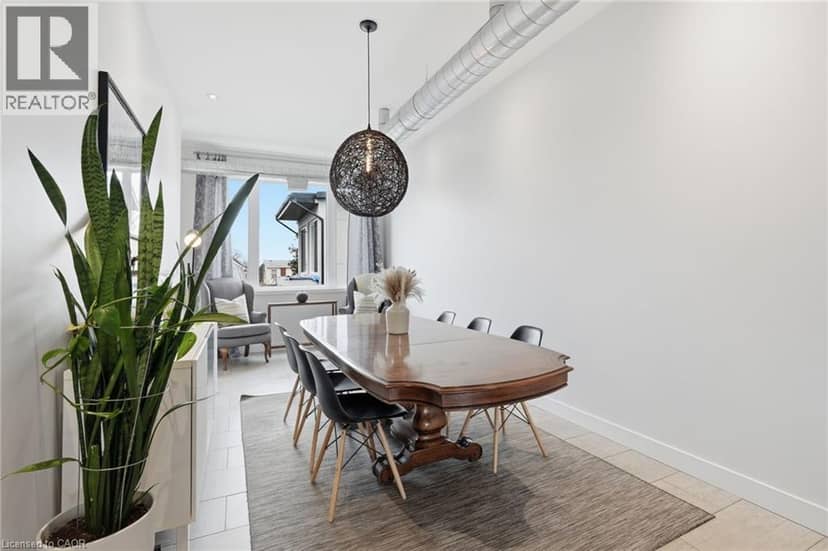 414 JOHN Street — photo 15 of 40