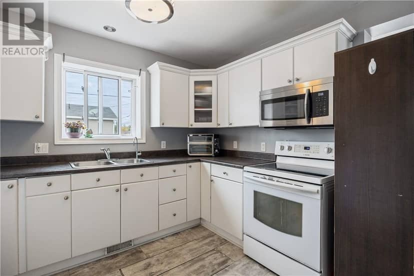3 Frank Street, Capreol, photo 6