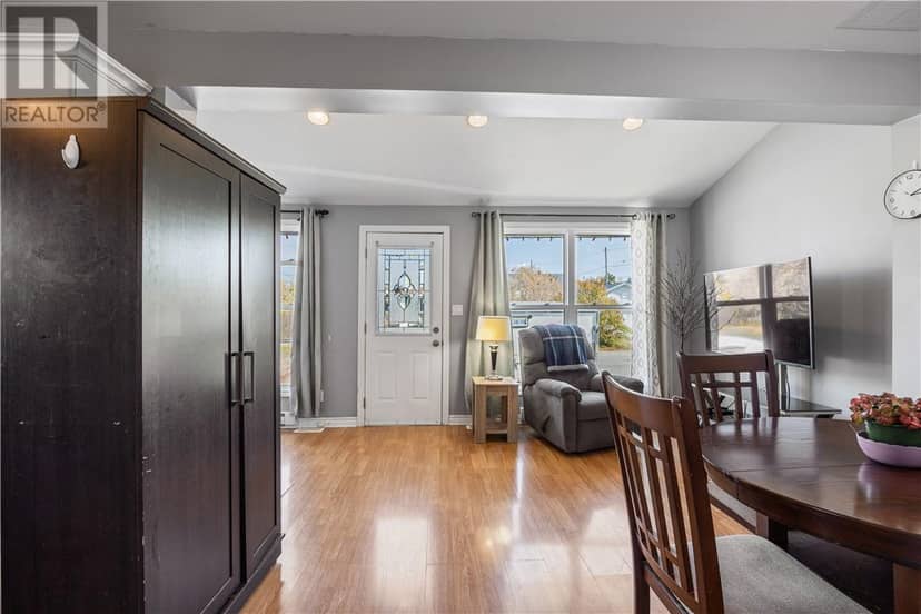 3 Frank Street, Capreol, photo 7