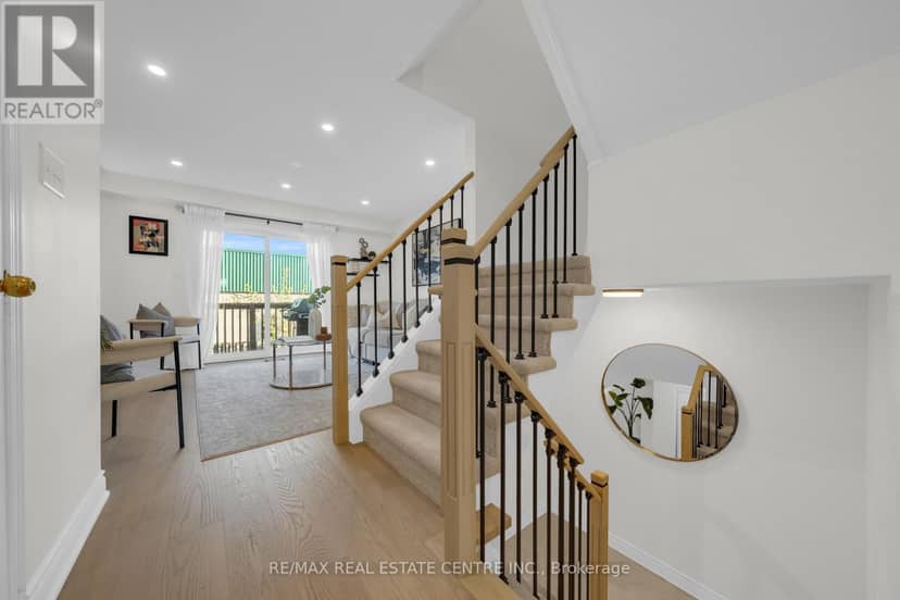 3440 Redpath Circle — photo 17 of 40