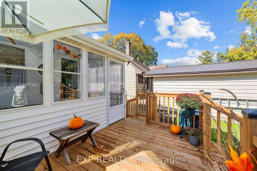 264 Douglas Street — photo 10 of 26