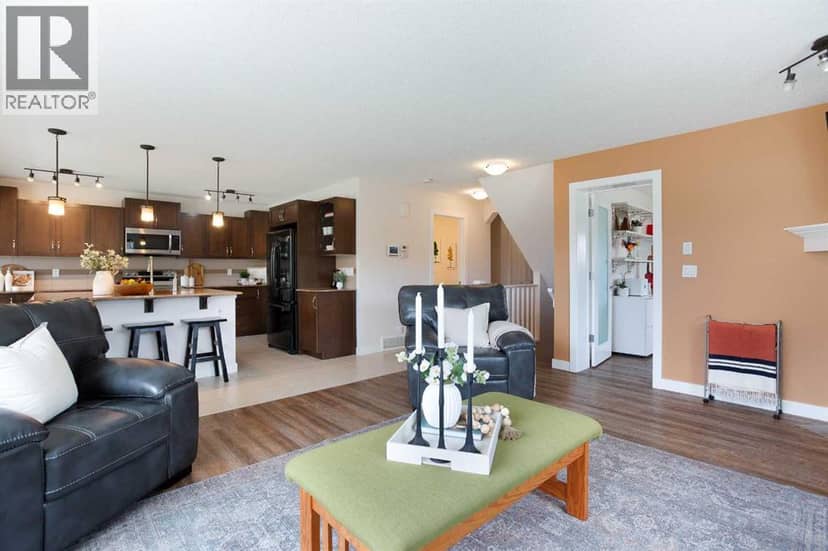 2 Kingston View SE, Airdrie, photo 7