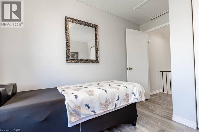 82 OVERLEA Drive — photo 17 of 40