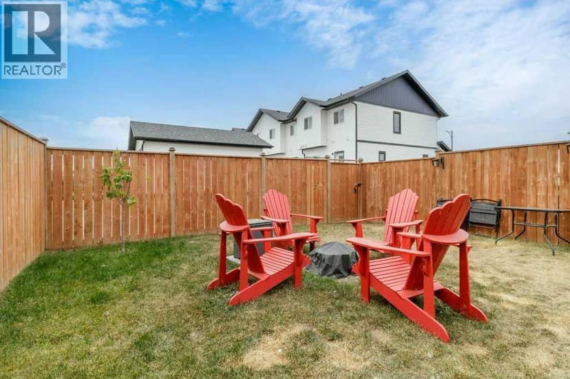 32 Iron Gate Boulevard — photo 28 of 32