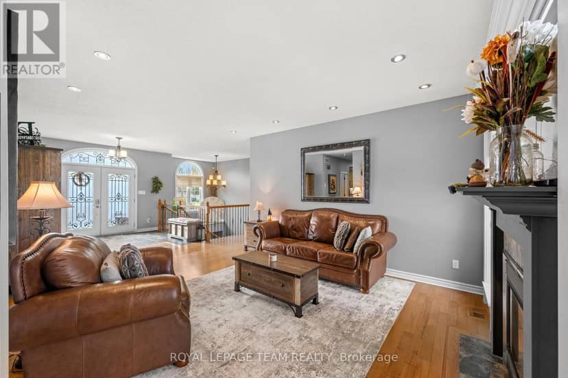 406 McIntosh Way — photo 8 of 40