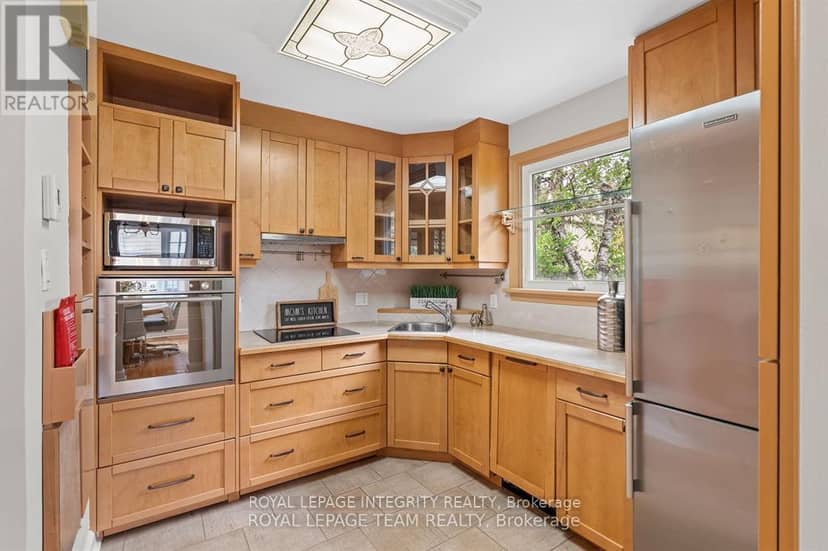 80 St Claire Avenue, Ottawa, photo 7