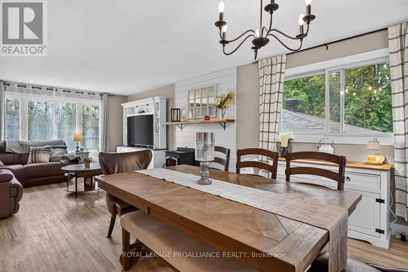 2950 Merwin Lane — photo 10 of 40