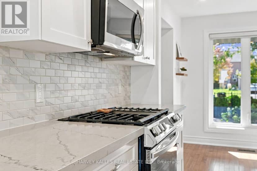 4181 Stonemason Crescent — photo 11 of 40