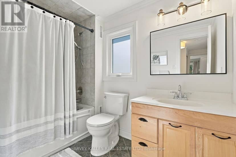 4181 Stonemason Crescent — photo 23 of 40