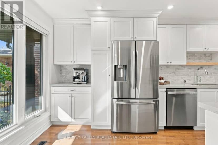 4181 Stonemason Crescent — photo 6 of 40