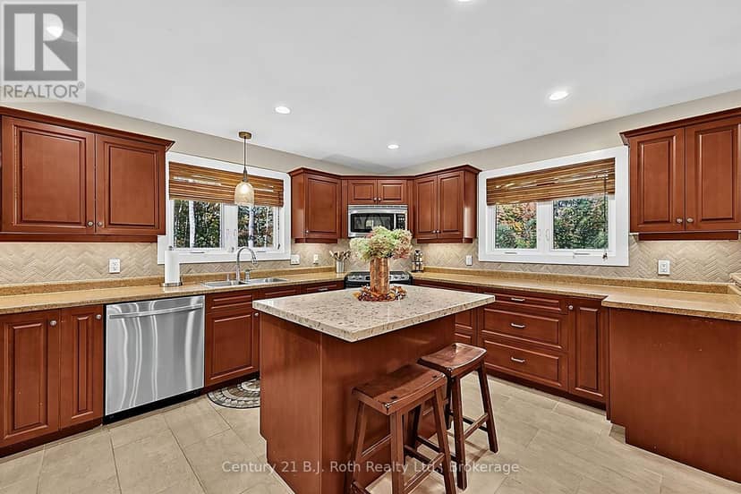 1754 South Sparrow Lake Road — photo 13 of 40