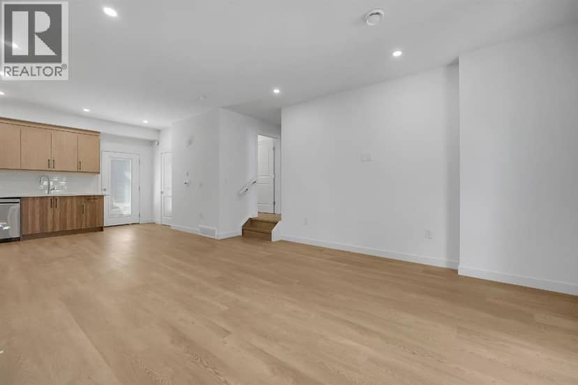 1&2, 922 17 Avenue NW — photo 11 of 28