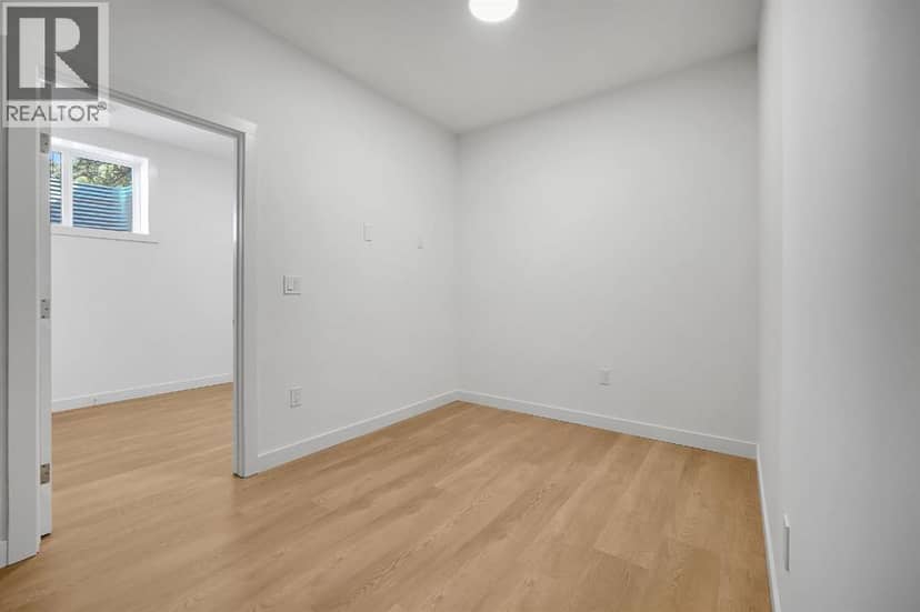 1&2, 922 17 Avenue NW — photo 24 of 28