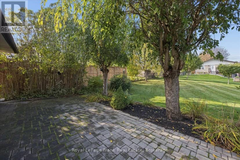 10 Sunicrest Boulevard — photo 27 of 31