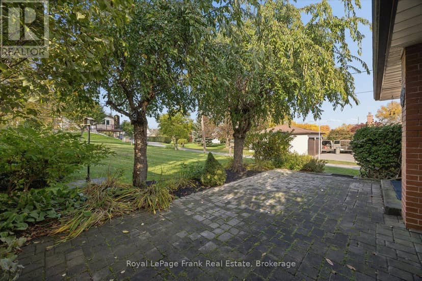 10 Sunicrest Boulevard — photo 28 of 31