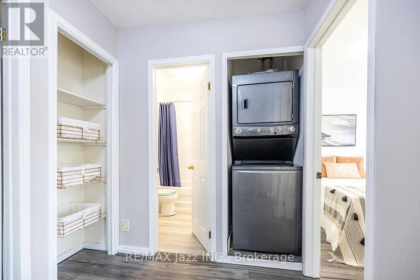 1236 Bayview Street — photo 25 of 40