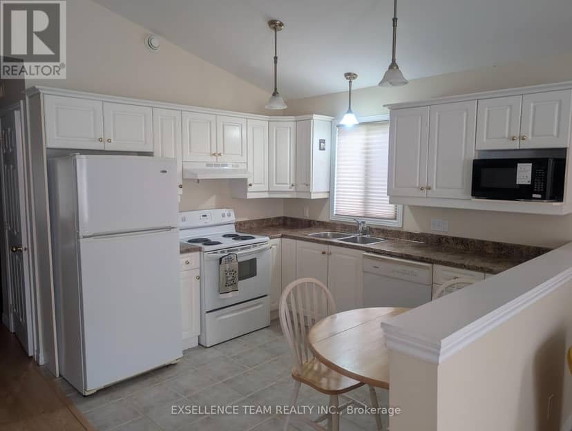 13 St Lawrence Street, South Stormont, photo 6