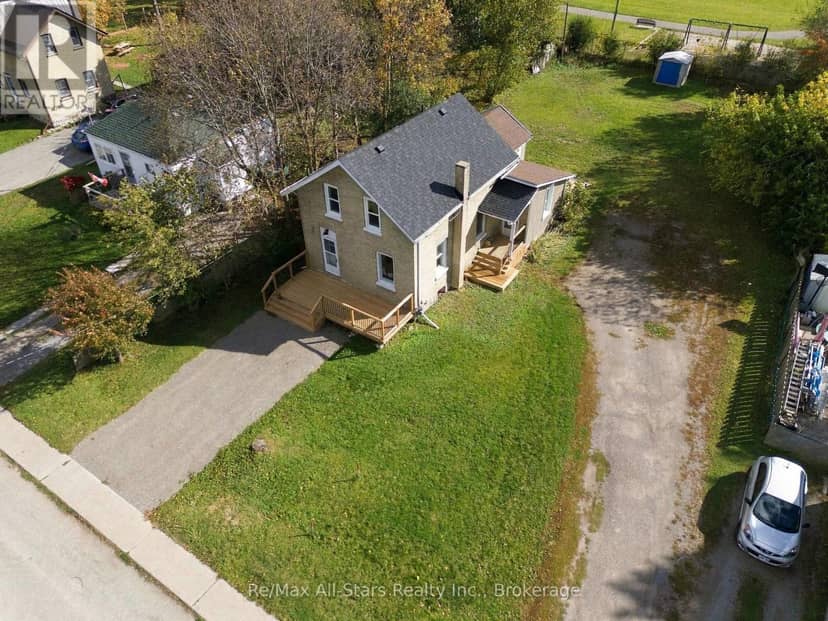 3 Bertie Street, Kawartha Lakes, photo 2