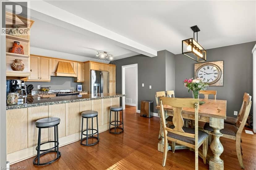 34 HOOVER POINT Lane — photo 13 of 40
